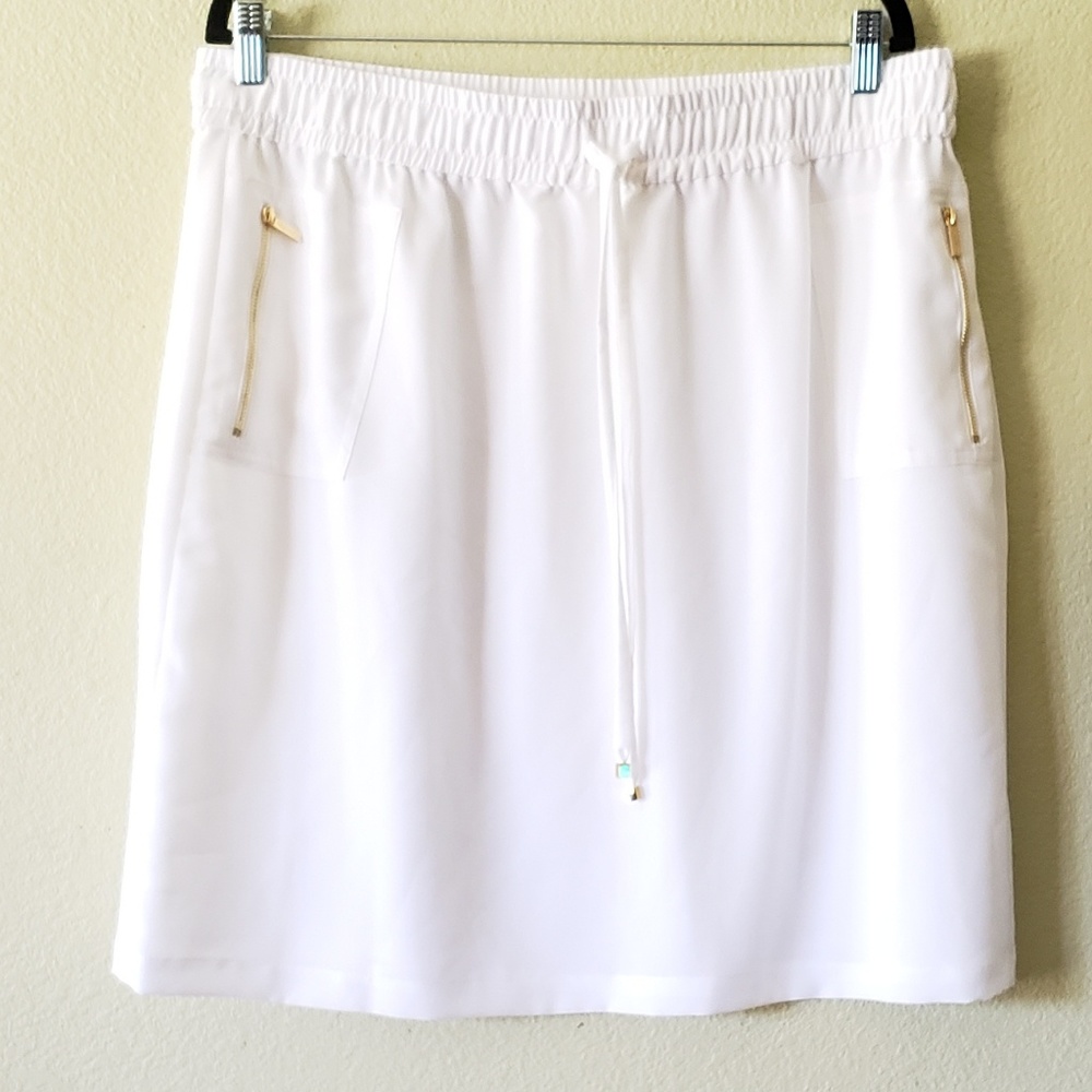 Calvin Klein White Mini Skirt with Gold Zipper Accents